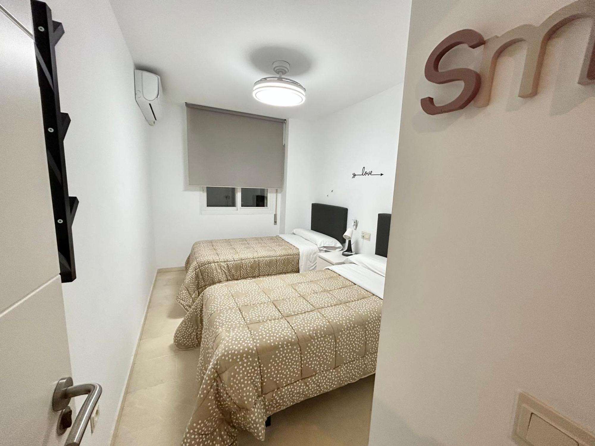 Apartamento Gloria 2 Malaga Exterior photo